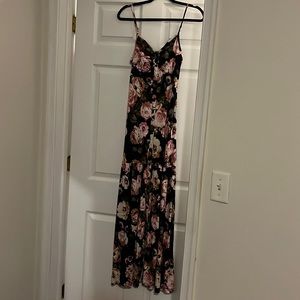 Venus maxi dress size small